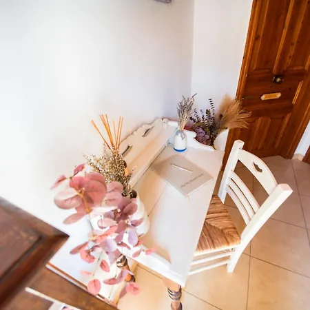 Apartment Myrtia *