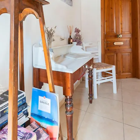 Myrtia Apartment Symi