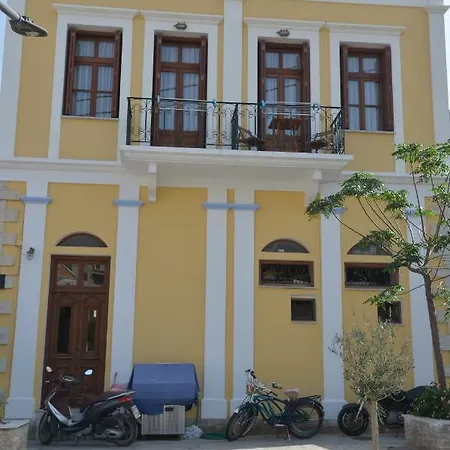 Myrtia * Symi